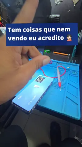 Loja de celular é igual oficial de carro se levar no lugar errado dá RUIM #consertodecelular 
