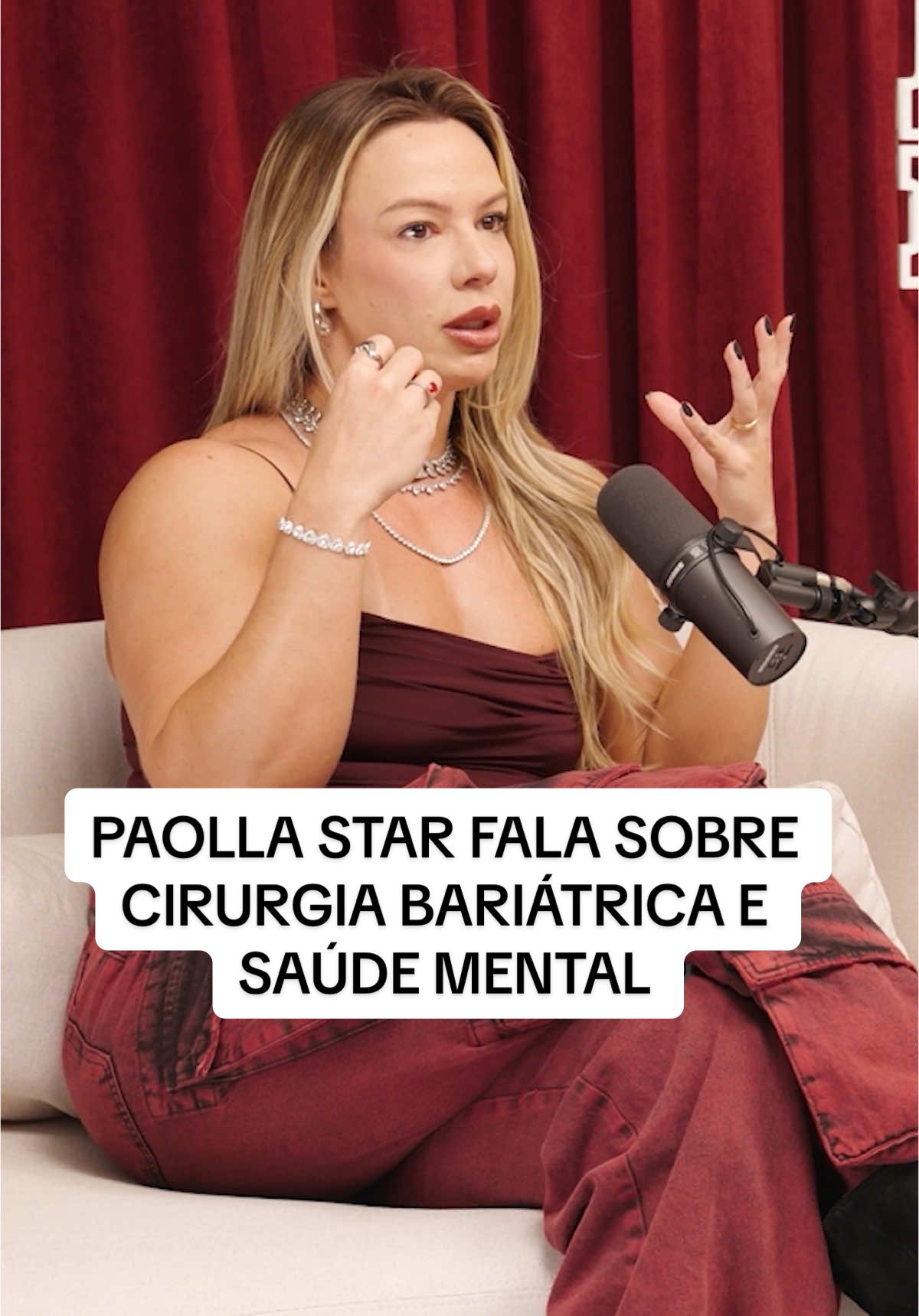 @Paolla Star 💫 contou sobre sua experiência com cirurgia bariátrica e refletiu sobre a importância da saúde mental nesse processo, afirmando que a magreza, por si só, não resolve problemas. Saiba mais assistindo ao episódio completo no nosso canal do YouTube! ❤️🎥 #PodDelasPodCastShow 