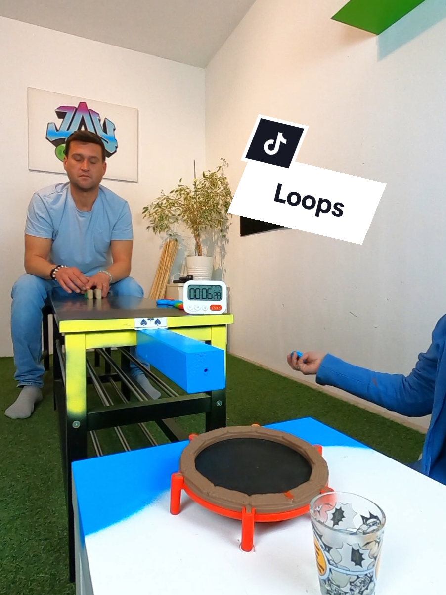 Loops ⭕️ #trickshot #entertainment 
