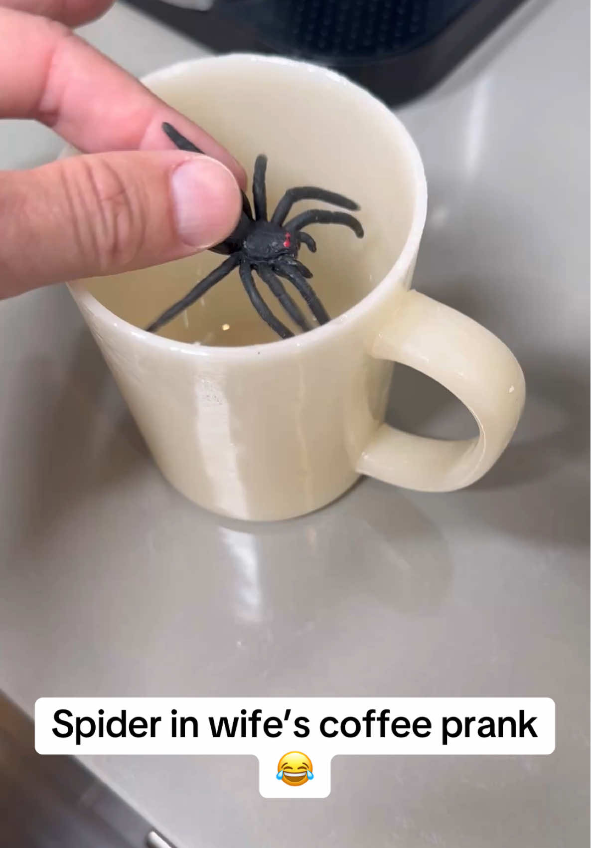 She broke the coffee mug😂🙈 #wife #lol #fyp 