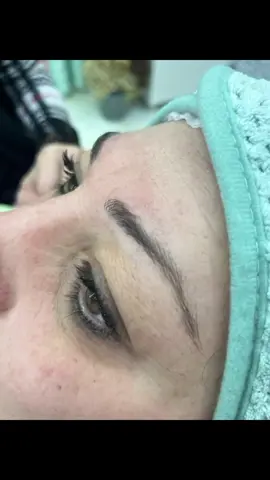 microblading before and after 😎 Malak beauty clinic ✨️ 71050395  da7ye haret hreik  #skincare #beauty #foryoupage #microblading #microbladingartist  #الشعب_الصيني_ماله_حل😂😂 