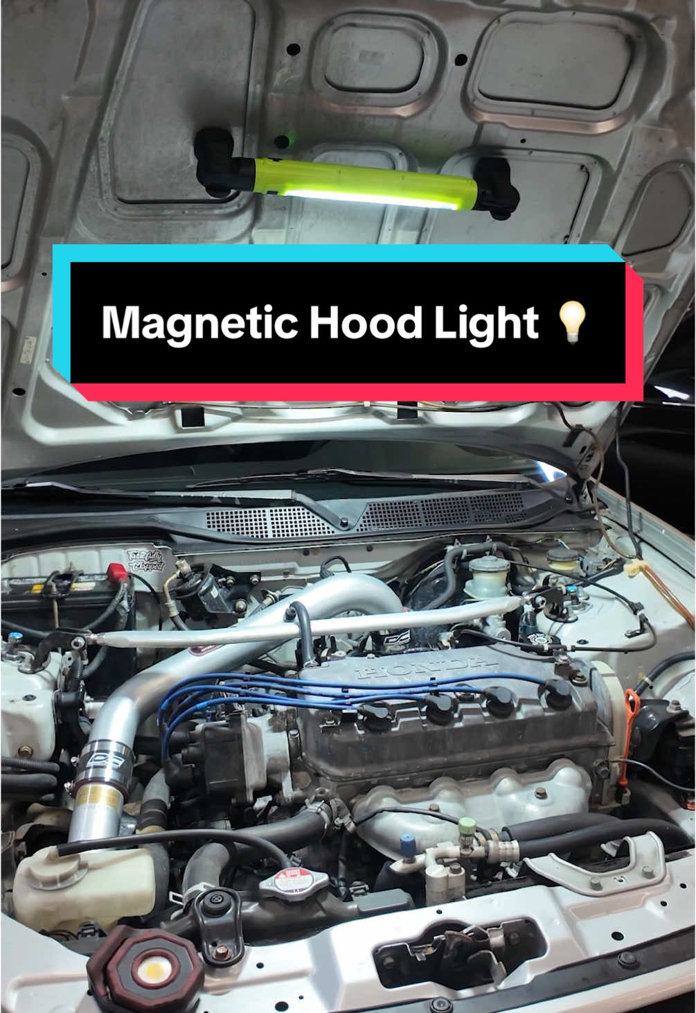 This magnetic shop light is a game changer if you work on cars! Mount it anywhere, hang it from the hood, and light up your project like a pro. #cartools #mechaniclife #tiktokshopfinds #cardiy #toolsoftiktok #autoshop #garagefinds #bendagasgarage 