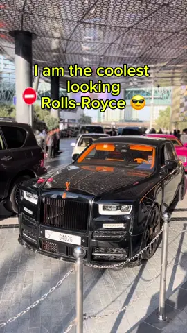 What even is that 🫣 #skjall_carspotting #dubai #rollsroyce #luxurycars 