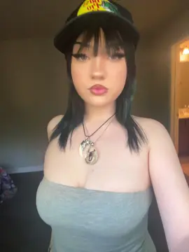 new hat frum sister