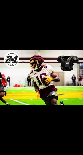 @2in1 Shoulder Pads USA  Polyethylene Shell😍😍 - - - #fyp #footballtiktok #football 