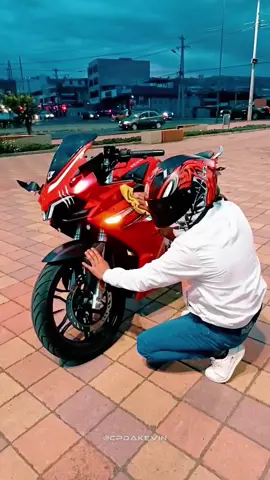 Por una moto síii🏍️🏍️ #motivation #edit_cpda #ambato_ecuador🇪🇨 #humor 