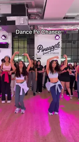 No SRK? No problem! Just double the Anushka Sharma for us!!! #rabnebanadijodi #dancepechance #anushkasharma #shahrukhkhan #couplesdance #weddingdance #inspo #dancers #londondance #danceclasses #desi #browngirls #london #fypdance #bollywood 