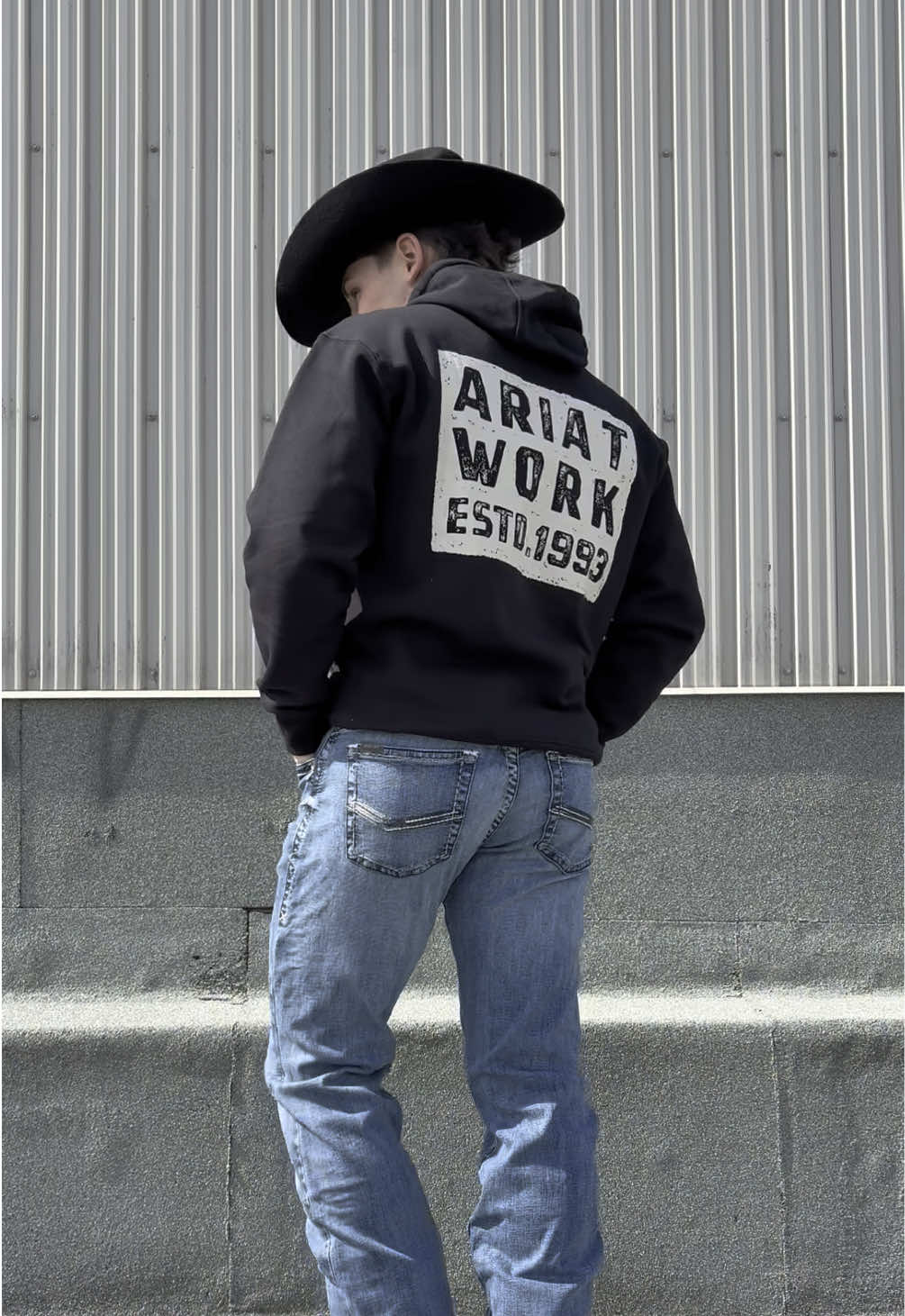 Black, dark, or pale which jeans are your vibe? 🤠 | Come in one of our stores or shop on our online boutique ! 🛍️ Links in our bio. 🔗 Shipping is FREE all over Canada on orders over 139,99$.* 🇨🇦📦  *Some conditions/exceptions apply. #fyyyyyyyyyyp #fyp #asctackshop #westernfashion #westernwear #ariat #foryoupage #cowboyboots #ariatjeans 