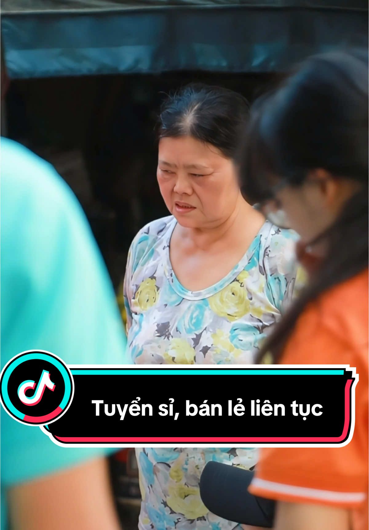 Sau những lùm xùm kẹo Kera của chị Hằng Du Mục và Quang Linh Vlogs, thì việc lựa chọn đúng sản phẩm vô cùng quan trọng  #nuocgiatxaezla#nuocgiatsach #nuocgiatthomlau #nuocgiatnhieubot #ezlavietnam #xuhuongtiktok2025 