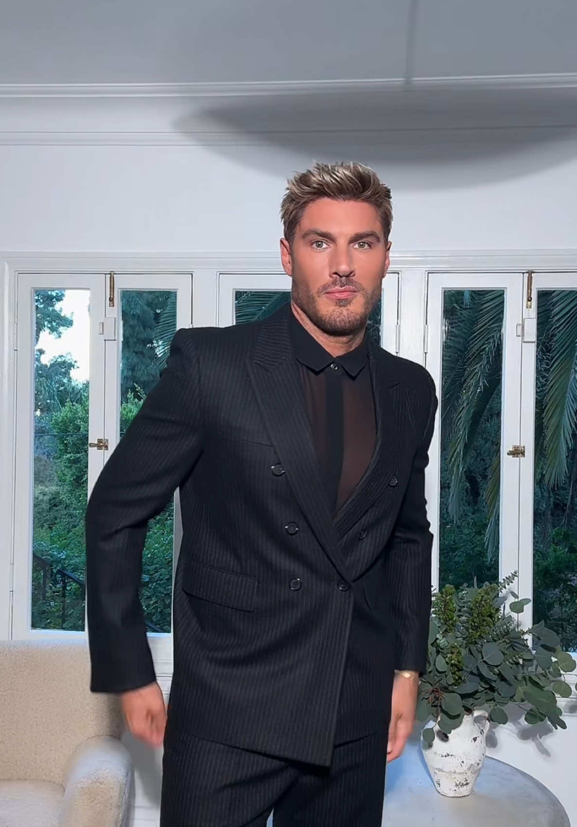 Blondes definitely have more fun! @FashionTrustUS 