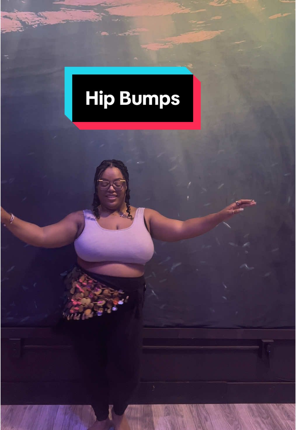 Hip bumps are super versatile and one of my favorite movements. You can use them in place or to travel!  #bellydanceteacher #bellydancetiktok #bellydancelife #raqssharqi #bellydancechallenge #bellydanceclass 
