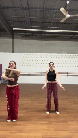 @emerson🩵 #dance #studio #shimerandshine💙💜 #dance4life❤️ 