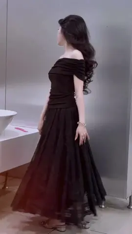 #xuhuongtiktok #xh #trending#fyp #fypシ #vairal #hanhsino97 #thoitrang #thoitrangnu #quanao #fashion #fashiontiktok #phoidoxinh #oufit #mixdo #style #❤️#LearnOnTikTok #phoido #macdepmoingay 