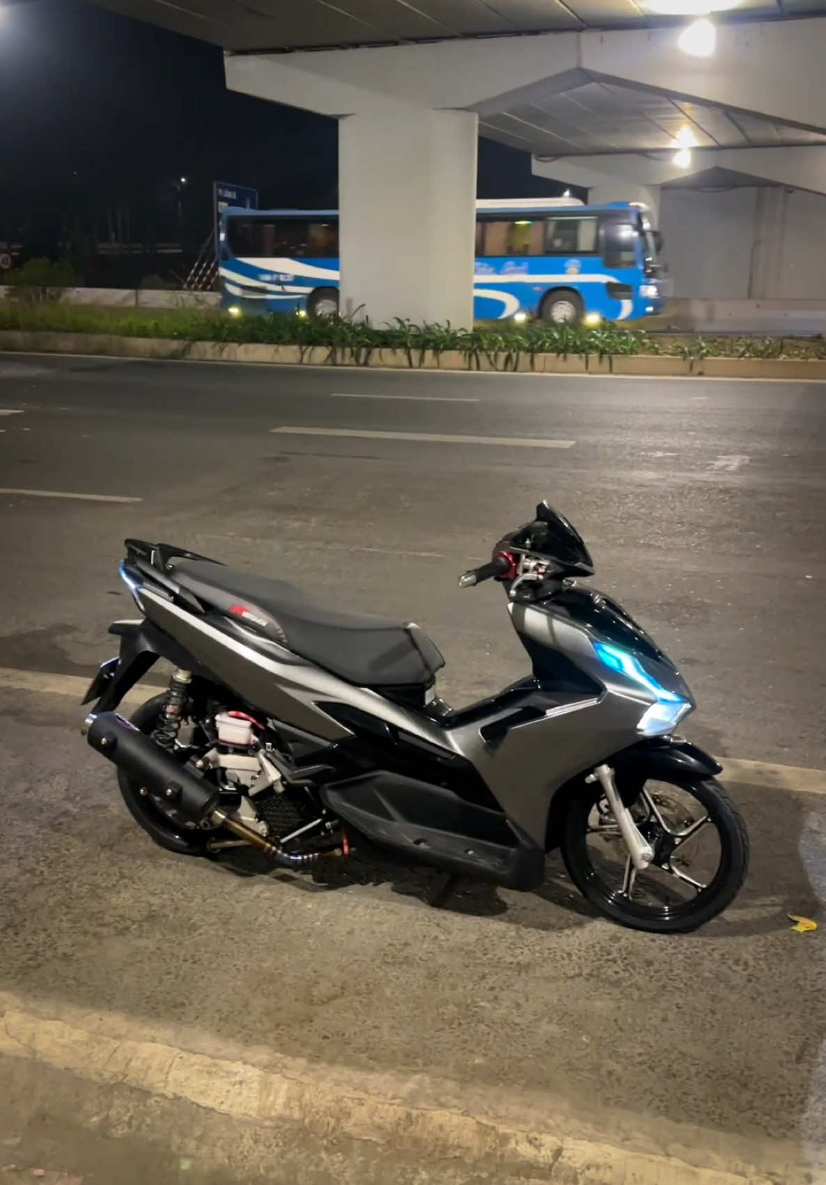 60-70 hạ 6,5 vẫn bạo lực bthg nha ae 😅 làm xe dọn xe ới mk nha.#ab160 #xuhuong2024 #scooter #hoaphuongdotuoringteam #15haiphong #xuhuong 