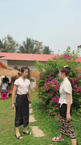 #สาวหลวงพระบาง🇱🇦🥰 #คนดูหายไปไหนหมด @meemk 