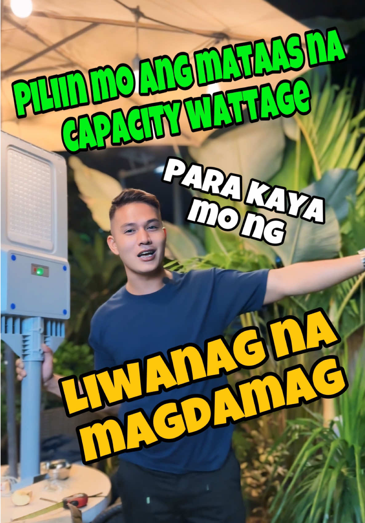 Piliin mo ang mas mataas na capacity wattage na solar lamp, para kaya mo ng gawing maliwanag ang bakuran hangg mag damag! 5000watts solar lamp #teamkasaludo #solarpower #solarlamp 