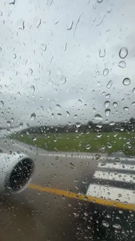 #اكسبلور_تيك_توك #لايك__explore___ #مطر #rain #مطار #tiktok #تصويري #موسيقى #متابعة_قلب_تعليق_مشاركة_ #تيك_توك_عرب 