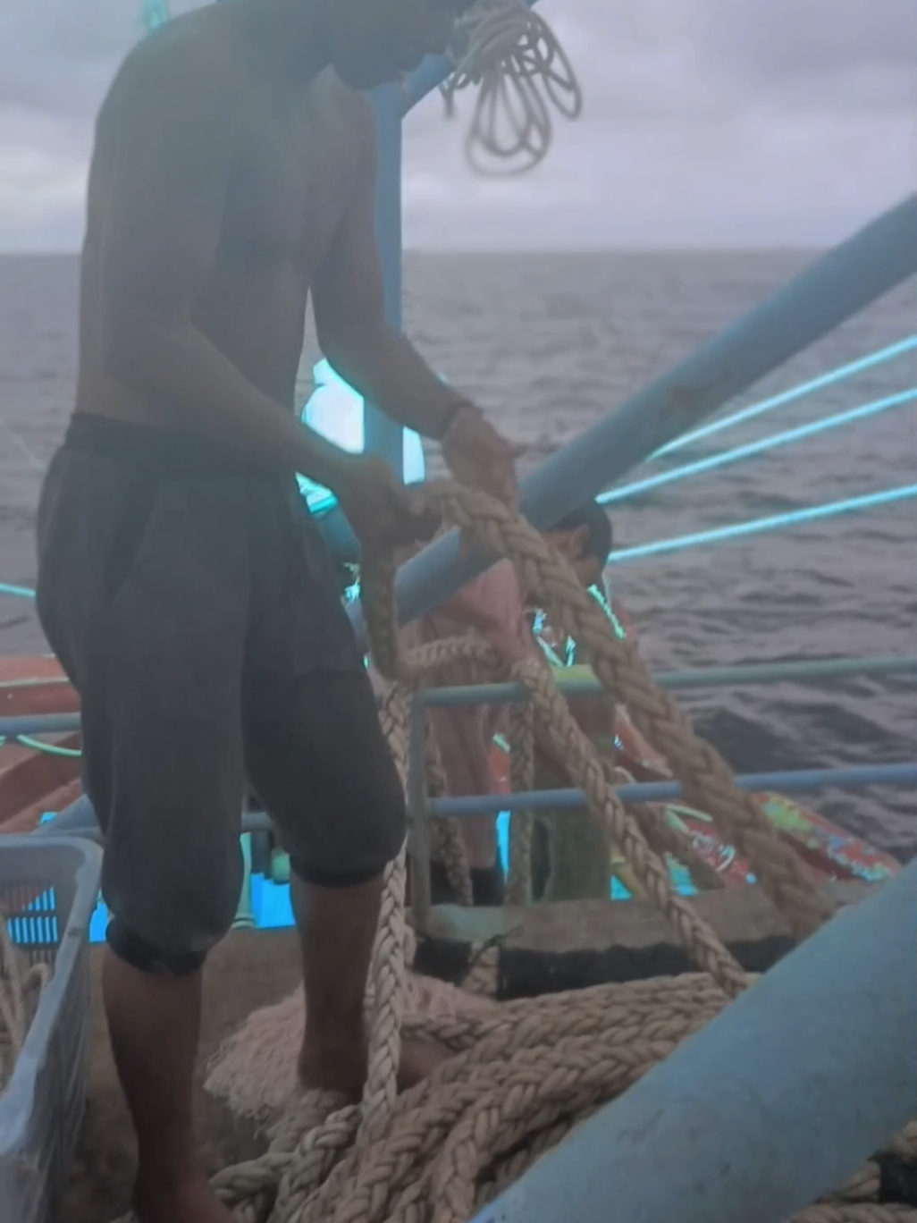 akhirnya balik kandang🔥🤸 #nelayan #kapalcumi #beranda #fyp #zxycba #fypシ #CapCut 