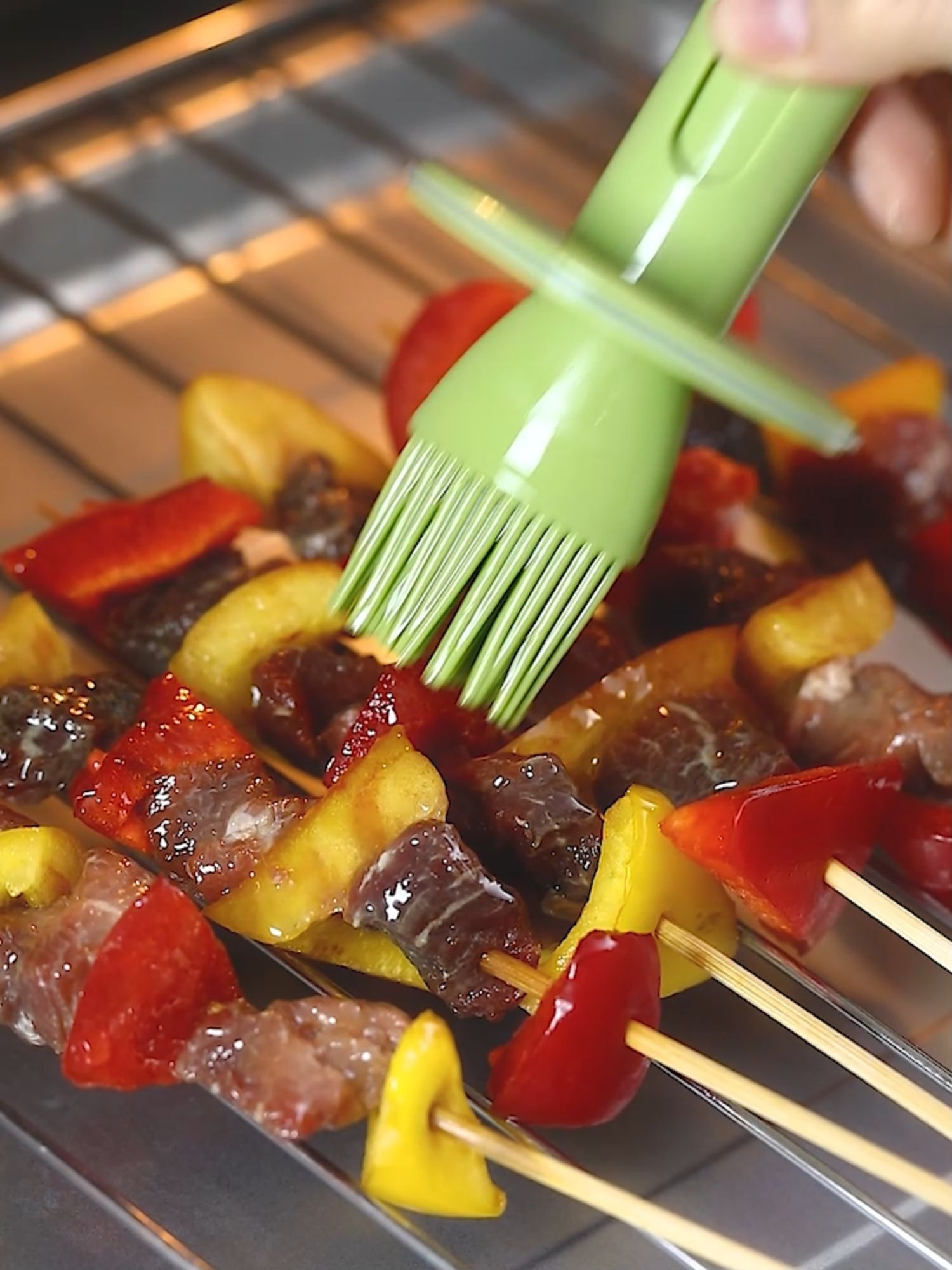 Glass Oil Dispenser with Heat Resistant Brush,Oil Dispenser Bottle with Silicone Pastry Brush for Kitchen,Cooking Vinegar and Sauce BBQ Grill Frying (Oil Dispenser-Green)#foryoupage #fypシ゚viral #fyp #fypシ #amazonfinds #gadgets #kitchengadgets #coolgadgets #shopping #zasalife #fypシ゚viral🖤video #KitchenHacks #oildispenser #oilbottle #oliveoil