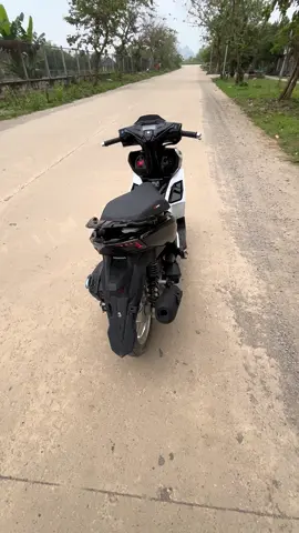 máy chạy đây máy đuổi đâu..!!!#ab160 #nhoquan 