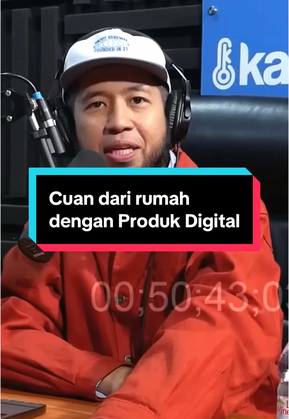 Bagaimana sih cara menghasilkan cuan dari rumah dengan produk digital? Cek link di bio atau DM kami sekarang. #produkdigital #bisnisonline #passiveincome #digitalmarketing 