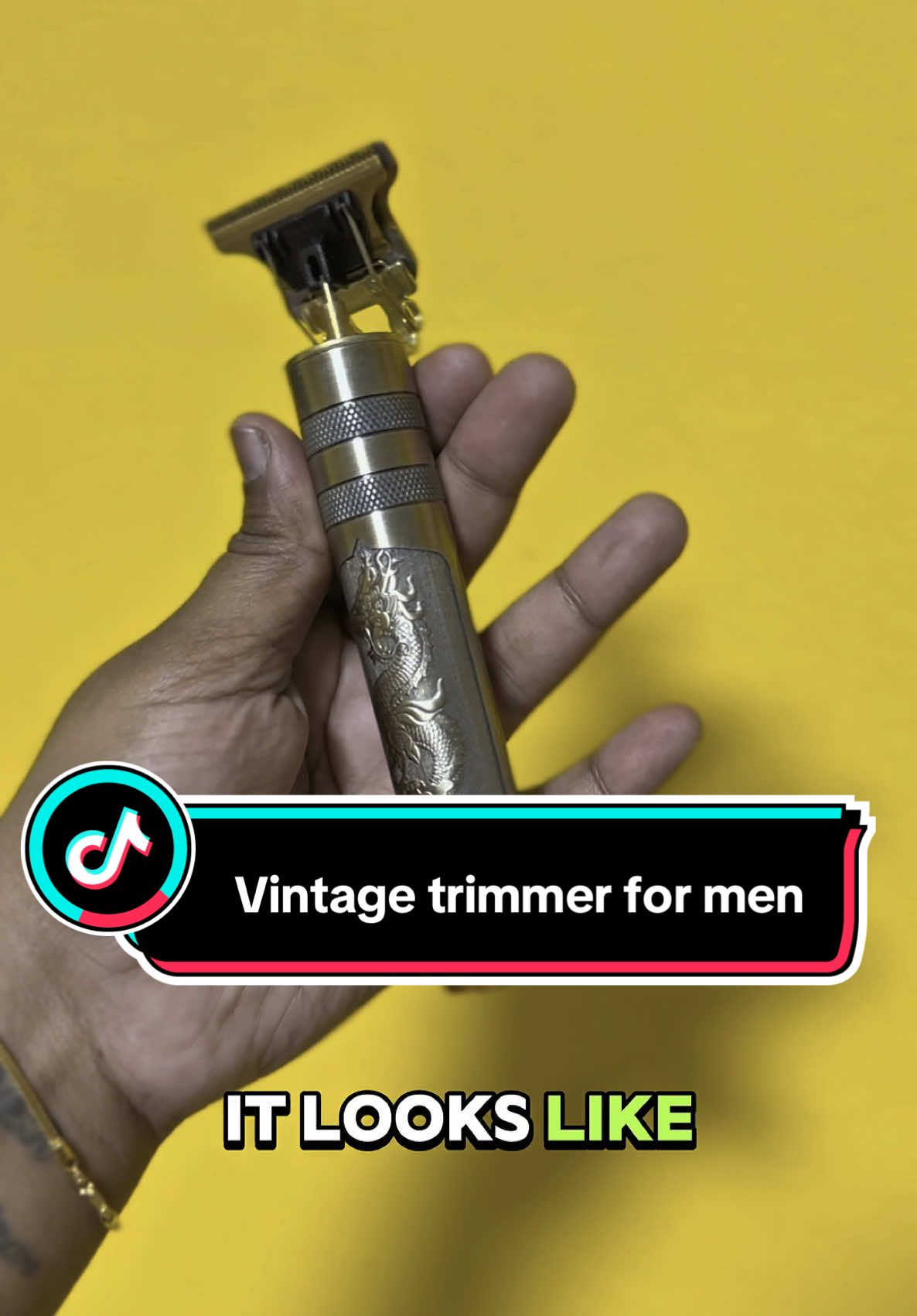 Vintage trimmer that trims your beard and shape very smoothly and it’s so vintage! @shop_withjasjeet #trimmer #trim #trimmers #hairclip #hairclipper #trimmer#trimmermurah #fyp #trimmerhead #vintagetrimmer #triming #beared #bearedtrimmer #mustache #mentrimmer #viral #menstrimmer #haircut #hairtok #trimmingvibes #trimming #style #styletips #styleinspo #haircut #createtowin #CapCut 