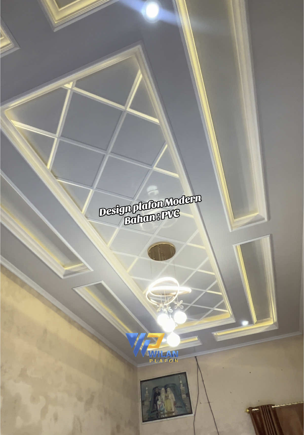 Design plafon rumah modern, Bahan PVC ..untuk info pemasangan 📱089516539460 #wilanplafonpvc #plafonpvcminimalis #desainplafonterbaru #PlafonPvc #PlafonPvc #plafongypsum 