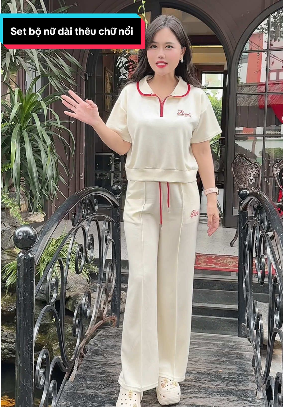 Set bộ dài thêu chữ nổi #setbonu #setbodai #setboxinh #dobodep #doboxinh #thoitrangnu #fashion #fypシ゚ #xuhuongtiktok #trendingsong #viral #hienhoidieu 