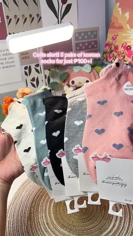Cutie korean socks 5 pairs na! #socks #koreansocks #affordablesocks #socksrecommendation #5pairssocks 