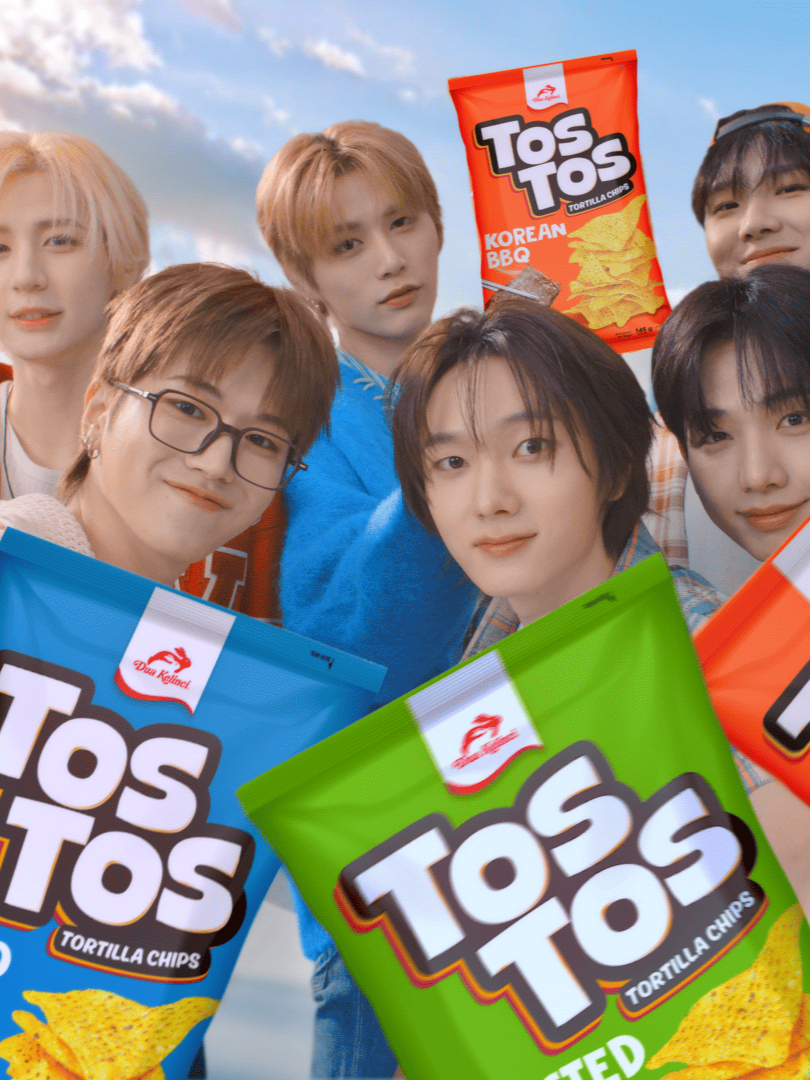 Udah siap ngemil yang #LebihTerooos bareng BOYNEXTDOOR?​   Cobain TosTos, Tortilla Chips yang chipsnya LEBIH GEDE, LEBIH RENYAH, dan bumbunya LEBIH BERASA—sekali coba, pasti nagih! 🤤✨​   Yuk borong TosTos di toko terdekat, karena TosTos is Literally Next Door! ​   #TOSTOSBOYNEXTDOOR​  #BOYNEXTDOOR​  #BND​  #TosTosDuaKelinci​