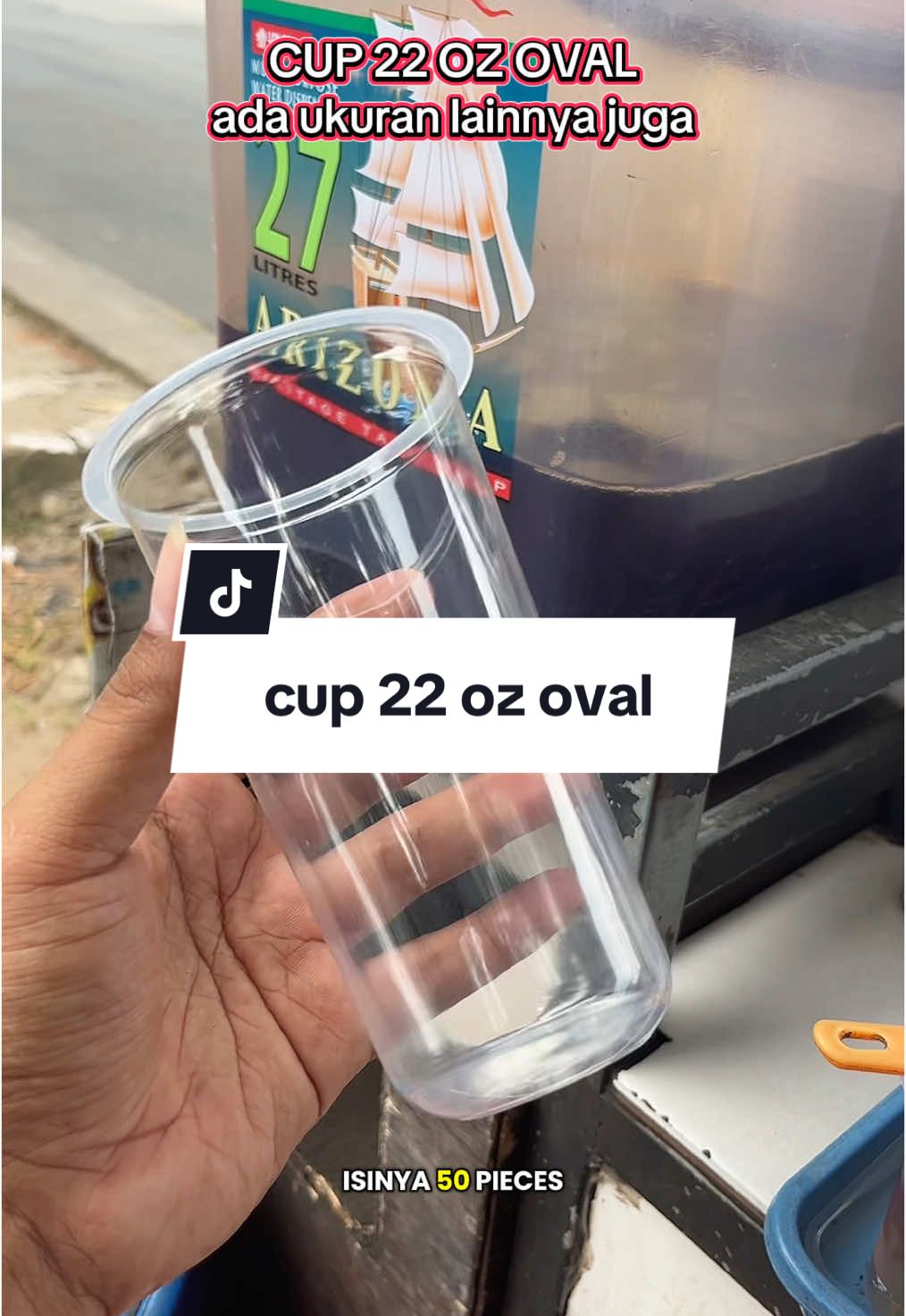 cup 22 oz oval, bahannya tebal isi 50pcs/roll cocok untuk penjual es teh atau es lainnya #esteh #estehjumbo #estehsolo #penjualesteh #estehindonesia 