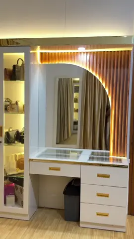 Meja Rias Pengantin #rajamulticreative #rmc #asoekama #mejarias #mejamakeup 