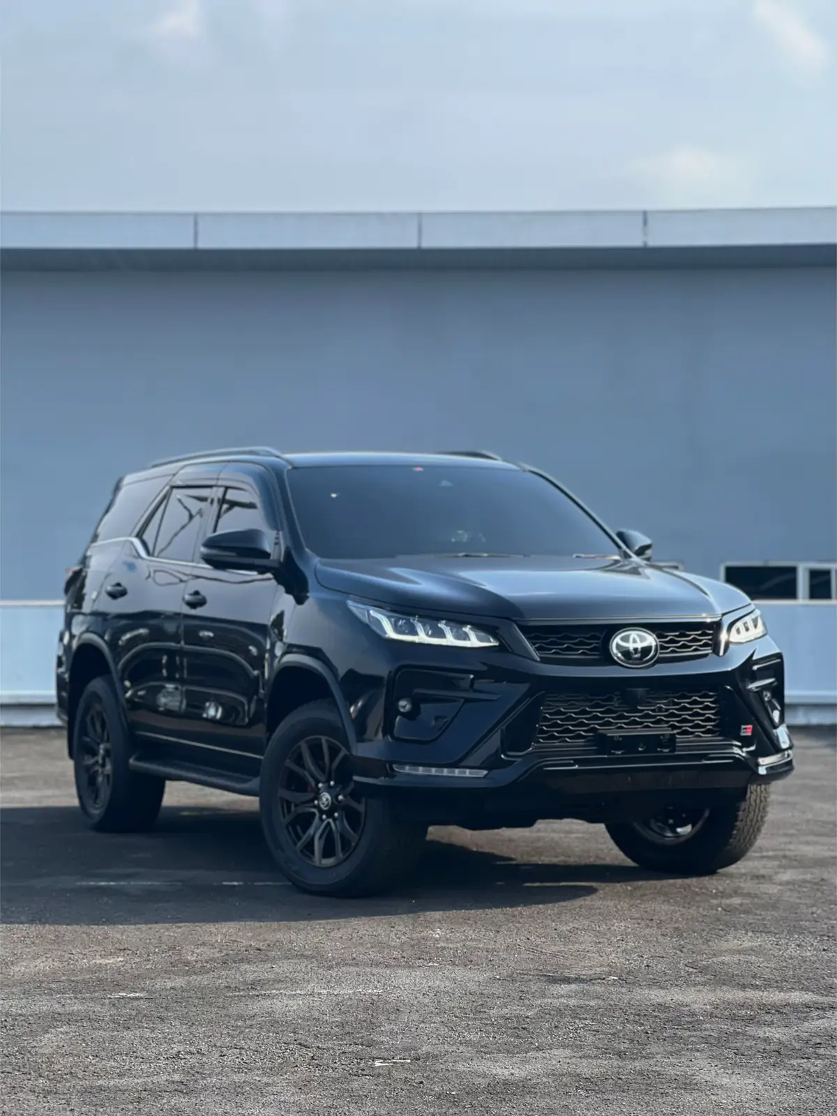 Toyota Fortuner VRZ 2.8 GR Sport - Black Color - OTR Jatim 778.600.000 - DP Mulai 20%  Info lengkap hub link di bio 💯 #toyotatuban #toyotalamongan #toyotabojonegoro #auto2000tuban #infotuban #tuban #fortunergrsport #fortuner4x4 #toyotafortuner #fortunermodifikasi #vrzgrsport #vrz #cumidarat #fortunerlegender 