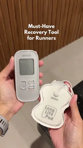 📌Must Have Tool for Runners! Kalian wajib bgt punya OMRON TENS HV-F021. Self-care yang buat bantu recovery nyeri otot dan sendi setelah lari✨ @OMRON Healthcare ID #OMRONSiapJagain #RelaxWithOMRONTENS