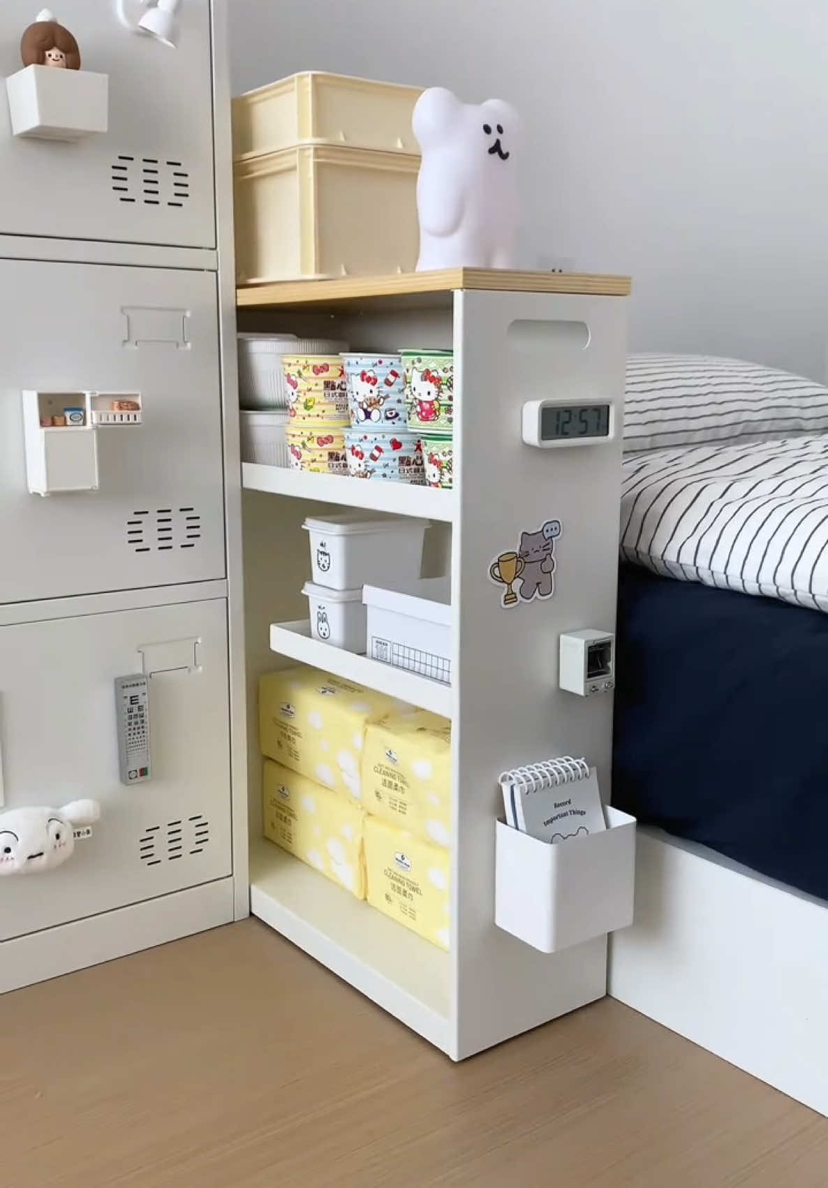 một số món đồ tiện lợi cho căn phòng nhỏ 🌱🍃  #review #decor #Home #dogiadung #ketu #tudaugiuong #kededo #gongang #tienloi #xh #viral #bangkhongtan 