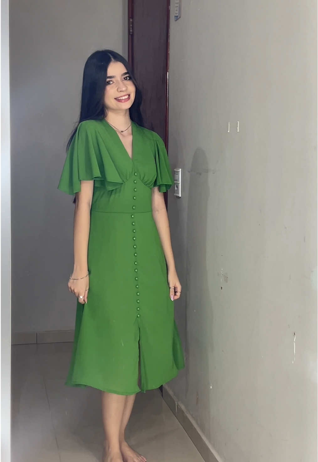✨ Começando a maratona dos meus vestidos favoritos da Shopee e SHEIN! Dois looks e um amor por cada um! Qual o seu preferido de hoje? #fashiontiktok #shopeefinds #sheinhaul #achadinhos #lookdodia #modafemininatiktok #haulbrasil #vestidosbonitos #ootdbr #estilotiktok
