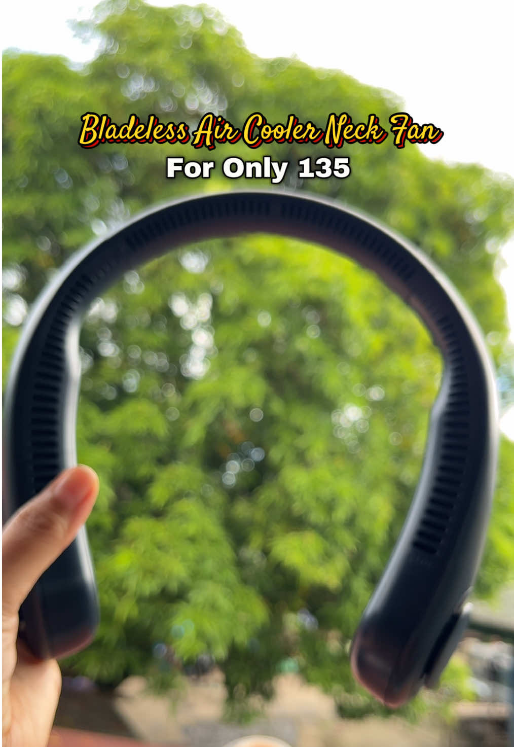 Must have ngayong summer lakas maka artista pag suot moto #neckfan #aircooler #summertime #rechargeable #fan #creatorsearchinsights #fypシ゚viral🖤tiktok 