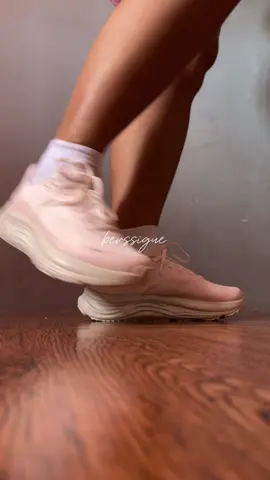 Anta never dissapoint talaga 😍 superb ganda ng quality 😍 #fyp #antashoes #runningshoesforwomen #antarunningshoes #travellingshoes 