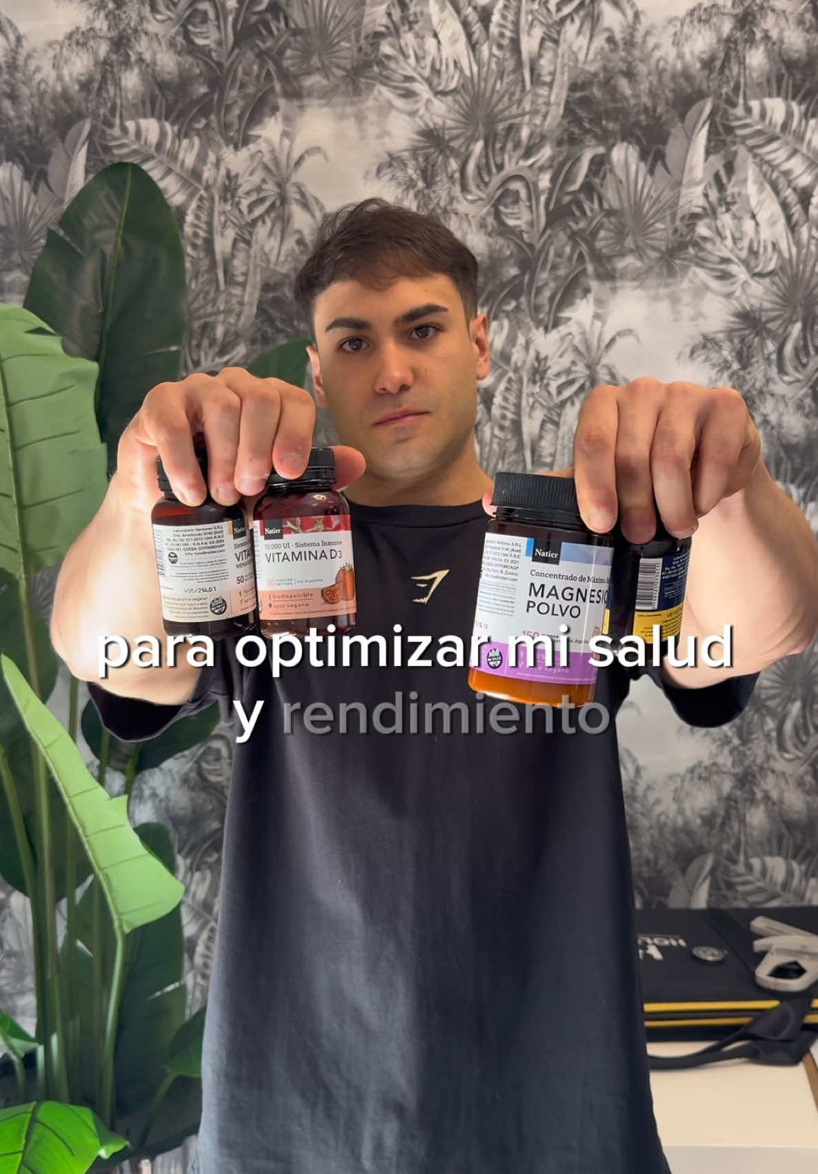 🧠💪 Suplementos CLAVE que uso cada día — ¿Por qué los tomo y qué beneficios tienen? Hoy te cuento por qué el Omega-3, Magnesio, Vitamina D, K2 y B12 de @Natier son parte de mi rutina diaria. 📈 Rendimiento físico, salud cerebral y energía al 100%. 👇 ¿Cuál de estos tomás vos? ¿Agregarías otro? #suplementos #natier #omega3 #vitaminad #magnesio #b12 #k2 #salud #Fitness #vitaminas #coachonline
