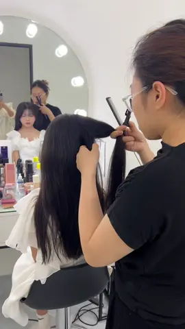 Chụp sinh nhật em khách  12 tủi #xuhuong #xuhuongtiktok #makeup #goclamdep #yendazinagg  
