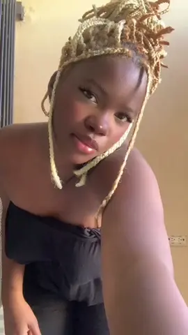 Wait for it (Attends-le) #world #melanin #black #viralvideos #viral_video #funny #fyp #beautiful #prettygirl #twerk #goviral #following #f4f #likе & #share 