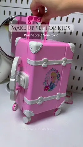 Simula nung nabili ko to nabawasan ang screen time ng anak ko .#makeupsetforkids #makeuptoys #toys #makeupforkids #makeuptoy #fyp 