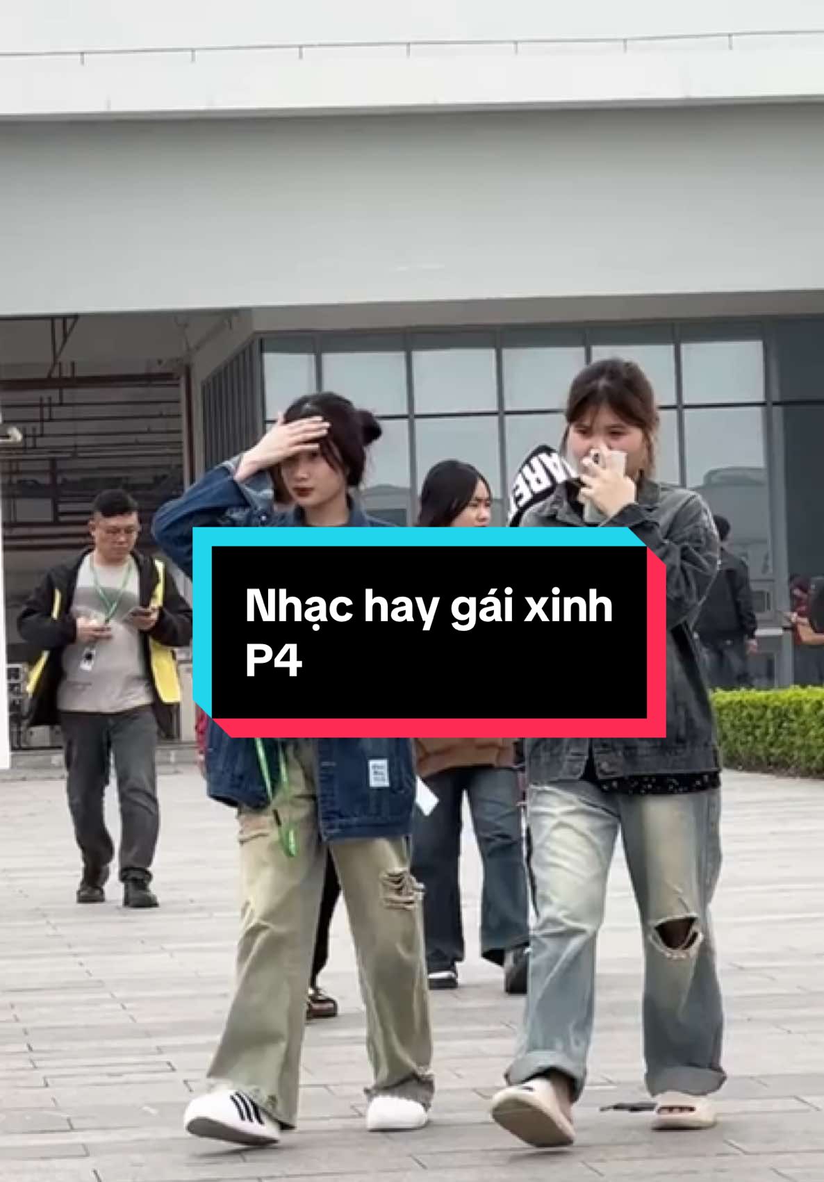 Thấy camera thì làm gì cho ngầu #tuyendung #vieclam #kcn #sungrouptuyendung #vinhphuc #gaixinh