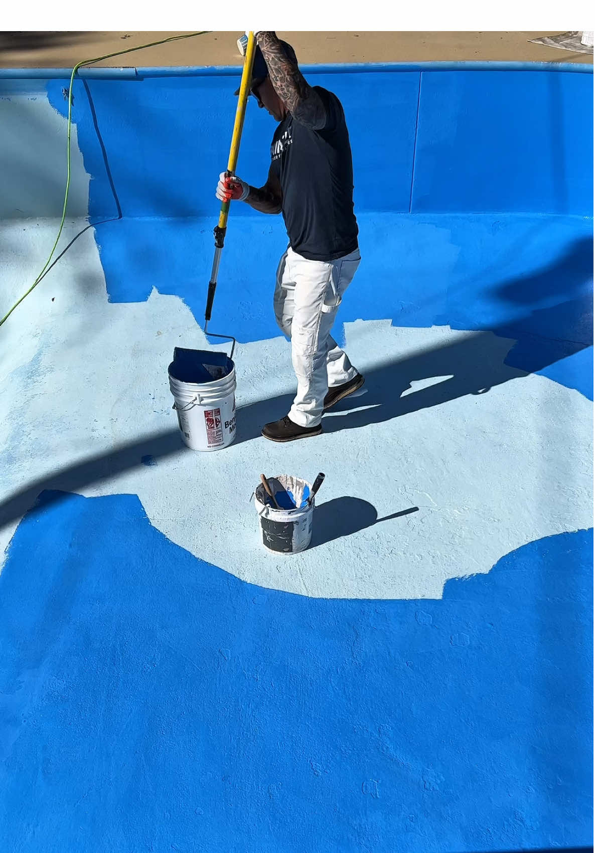 Time to paint a pool again! #poolpaint #pools #poolcolors #pooltime 