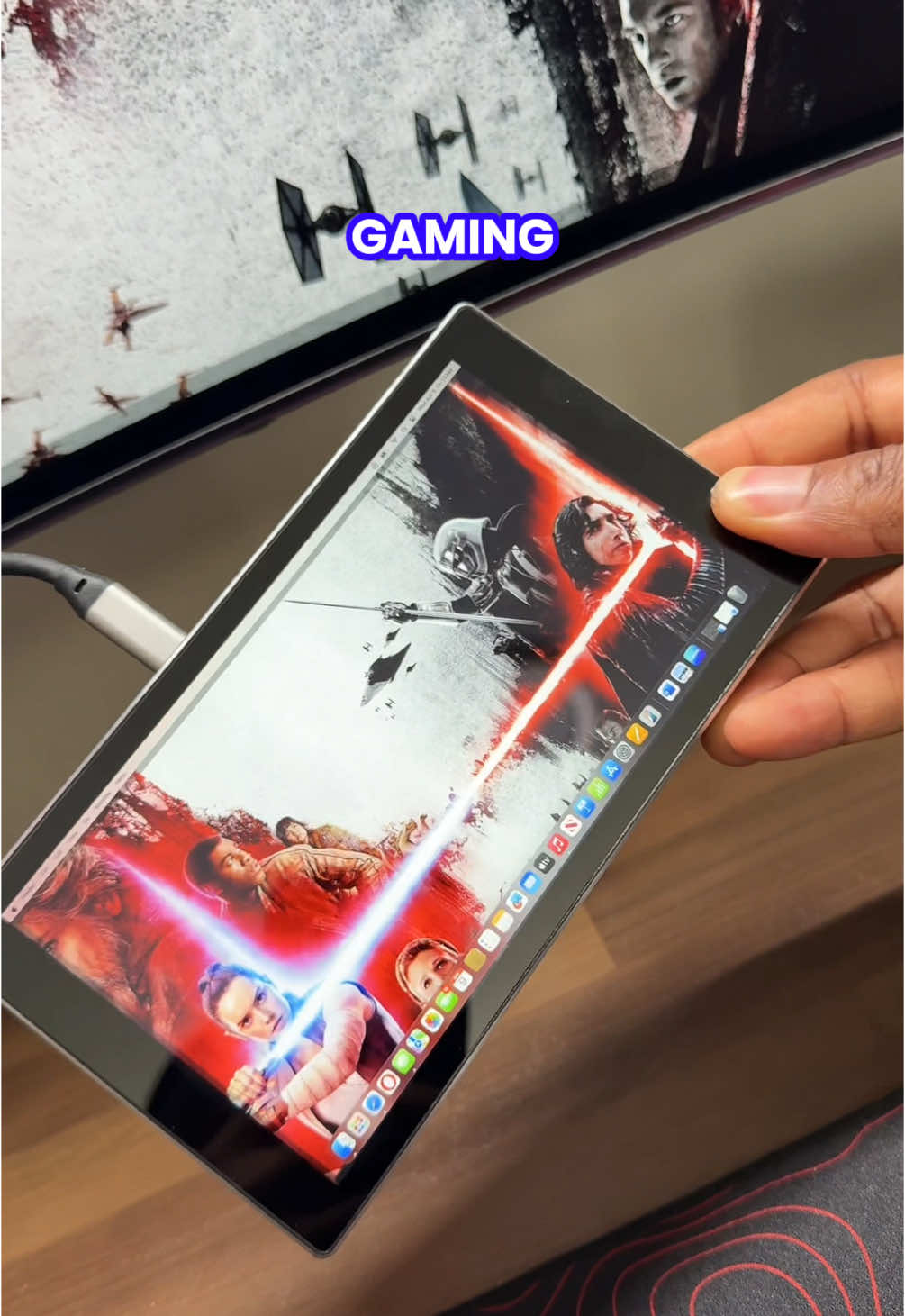 This 7 inch touch screen portable monitor is great for work, video gaming, camera gear or just multitasking #portablemonitor #touchscreenmonitor #minimonitor #dualmonitor #externalmonitor #twomonitors #desksetup #monitorsetup 