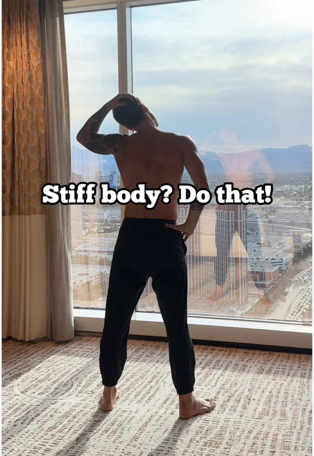 Join my mobility program „FlexFlows“ 12 workouts that combine mobility with movement. Your body will feel more mobile, stronger, and more flexible 💪🏼 Sign up for the LeoMoves app through the link in my bio or on the App Store to unlock the full program, plus all the additional content! ✅ #bodyweighttraining #functionaltraining #fitnessmotivation #bodyweightworkout #coreworkout #mobility 