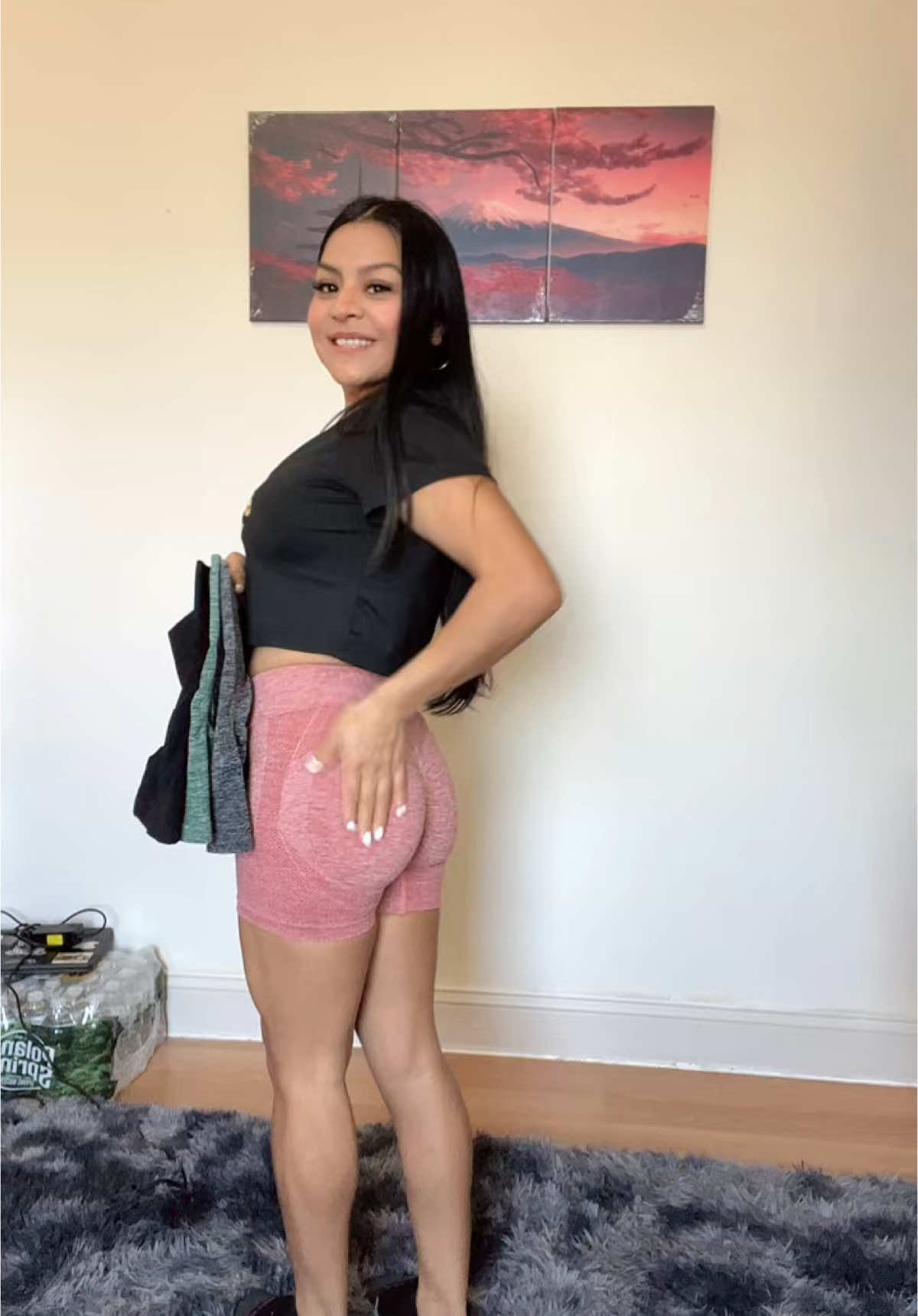 Short legging deportivo de cintura alta  levanta cola #shortleggins #gimnasio #deporte #yoga #short #mujer #hermoso #verano 