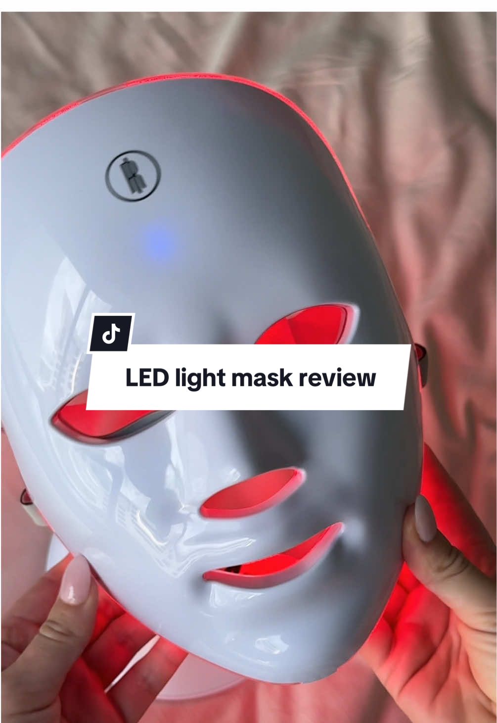 Incase you’re wondering, LED masks are worth the hype ✨ @REGENALIGHT #skincare #ledmask #ledlighttherapy #beauty #beautyhacks 
