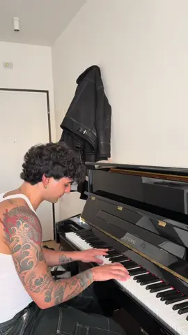 Fatemi sapere se volete il video completo ✨🫶💙 @tony ann #perte #foru #fyp #piano #musica #emotional #cry #passion #viral_video 