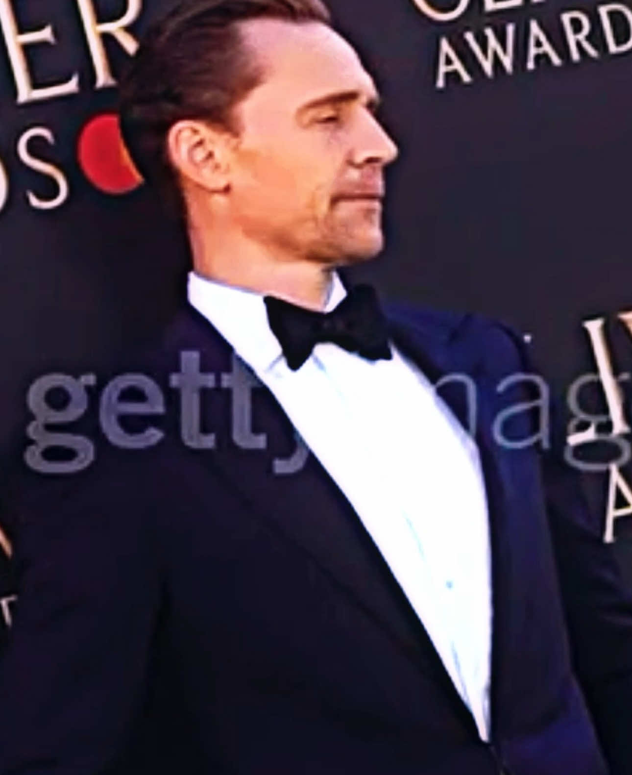 im so inlove with him.. || #tomhiddleston #hiddlestoners #loki #muchadoaboutnothing #award #marvel #lanadelrey #edit #trend #fyp